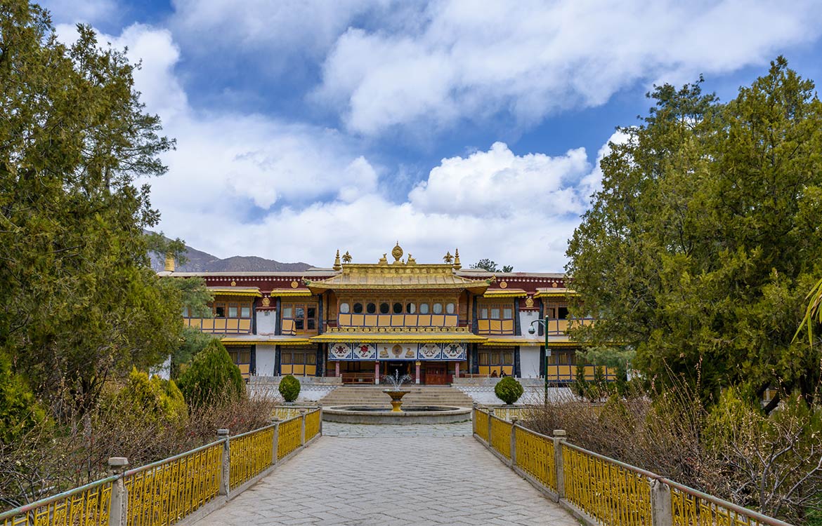 羅布林卡：賴喇嘛的夏宮